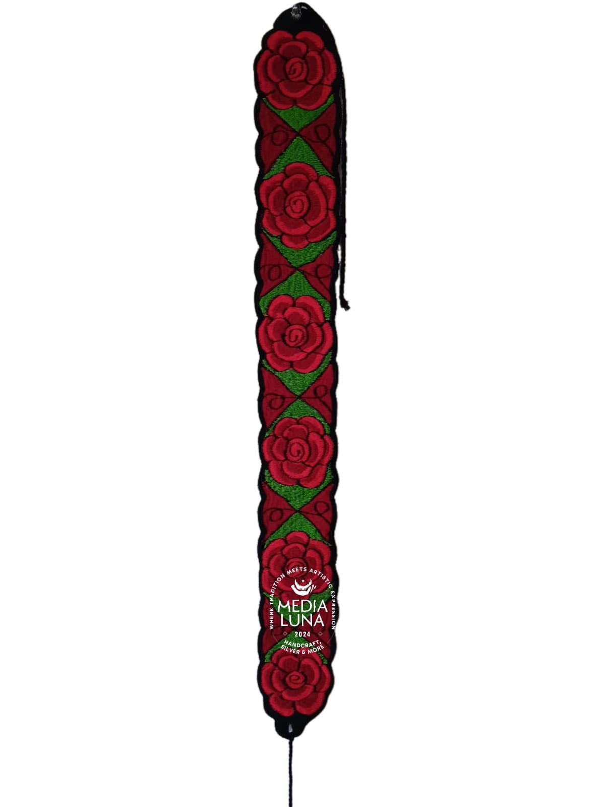 Fajilla o cinturón artesanal mexicano bordado.