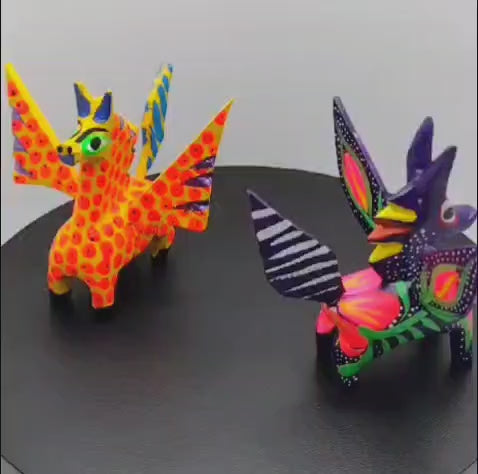 Alebrijes, Conjuntos de 2 piezas.